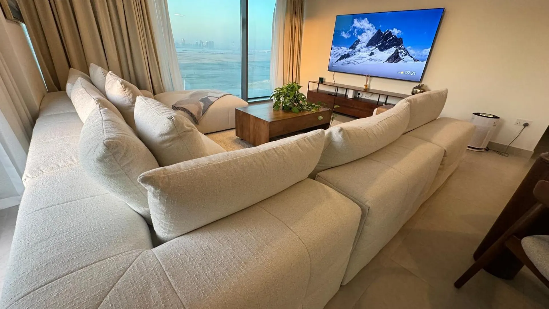 Luxury Saadiyat Fully Equipped Apartment Abu Dzabi