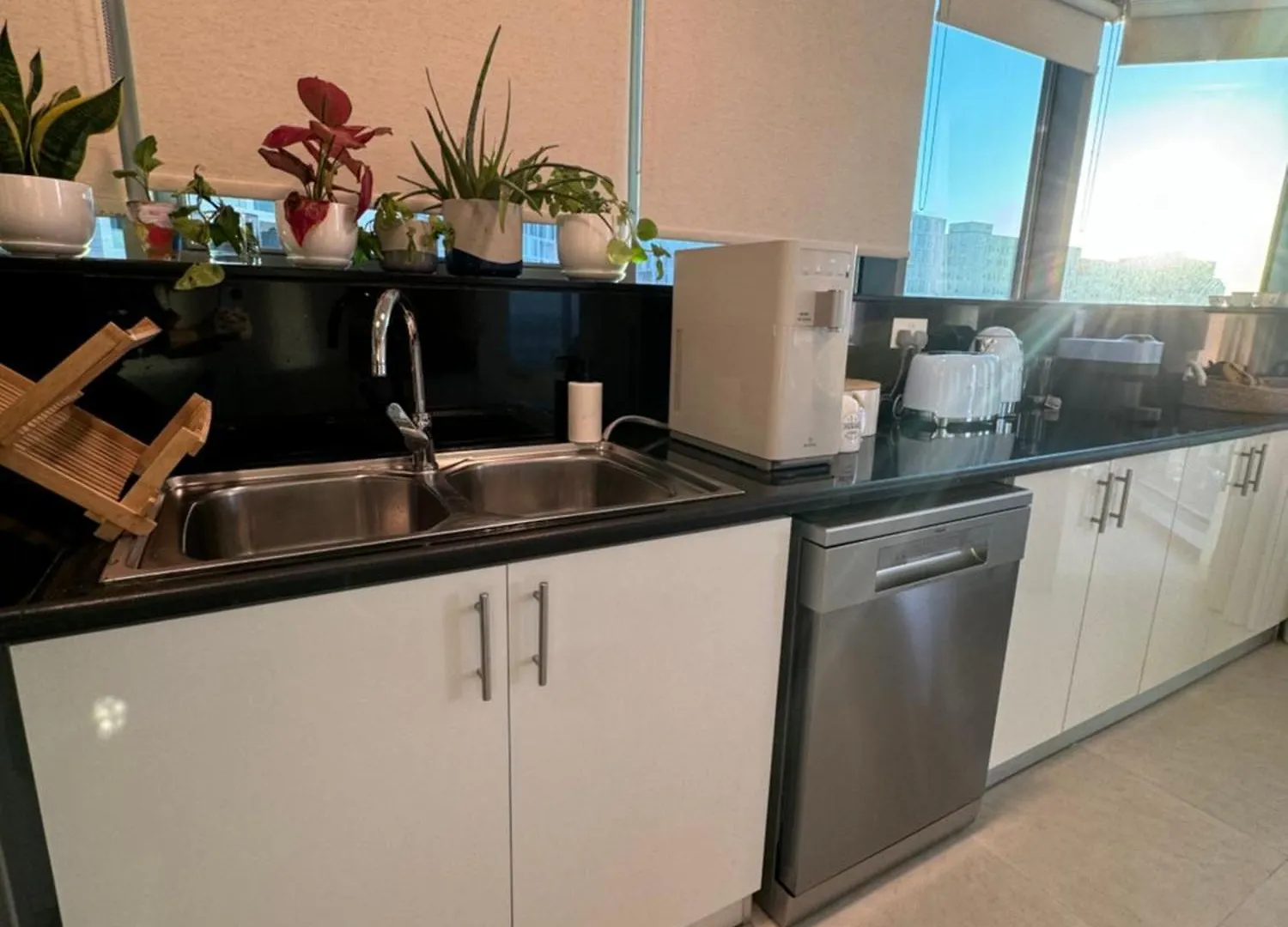 Luxury Saadiyat Fully Equipped Apartment Abu Dhabi